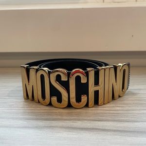 Moschino waist belt